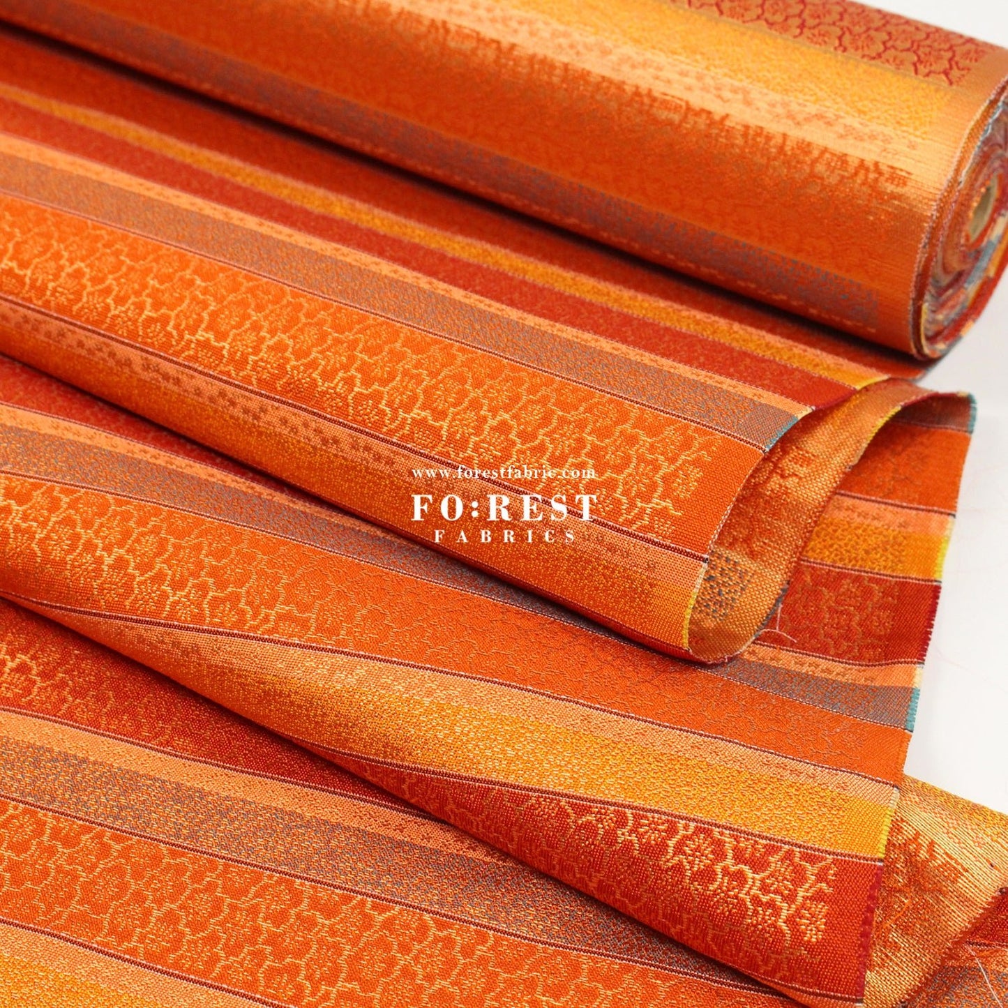 Gold Brocade - Tradition Flower strip fabric - FO:REST Fabric 布恩堂Liberty fabrictana lawnjapanese fabricykk zipper