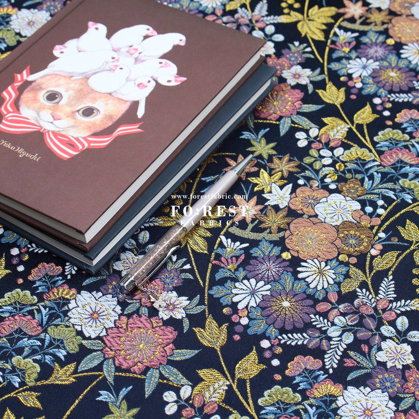 Gold Brocade - Wild Flower fabric Navy - FO:REST Fabric 布恩堂Liberty fabrictana lawnjapanese fabricykk zipper