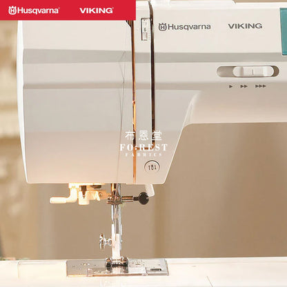 HUSQVARNA® VIKING® - EMERALD™ 118 - FO:REST Fabric 布恩堂Liberty fabrictana lawnjapanese fabricykk zipper