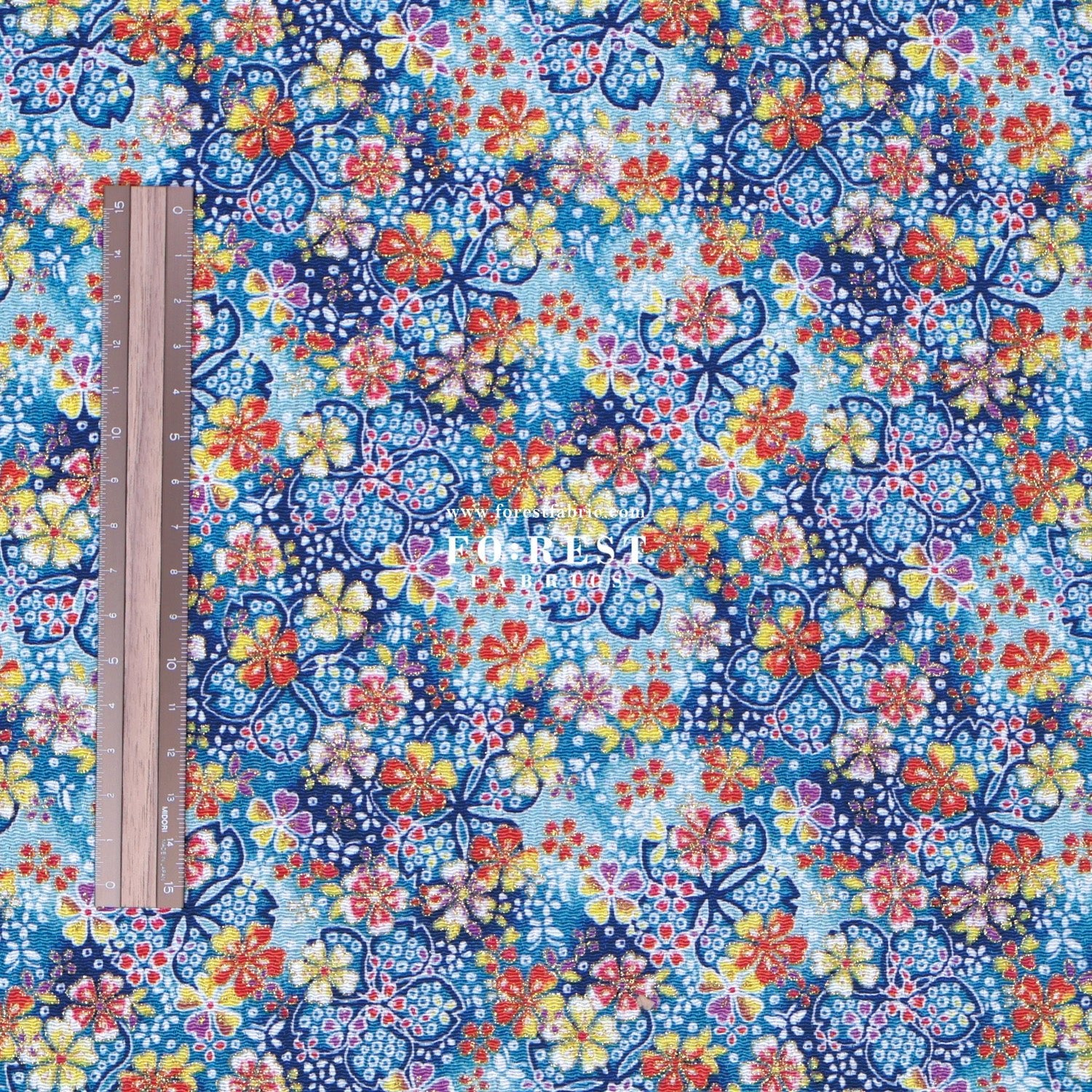 Ichikoshi crepe - Sakura fabric 1 - FO:REST Fabric 布恩堂Liberty fabrictana lawnjapanese fabricykk zipper