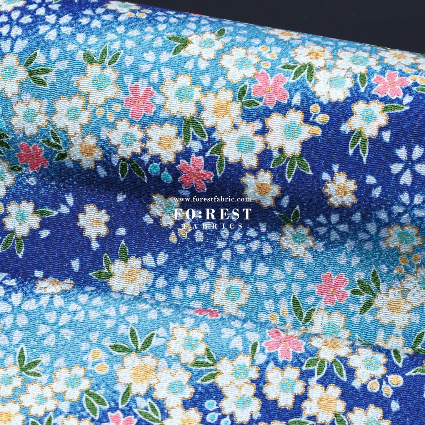 Ichikoshi crepe - Sakura fabric 6 - FO:REST Fabric 布恩堂Liberty fabrictana lawnjapanese fabricykk zipper