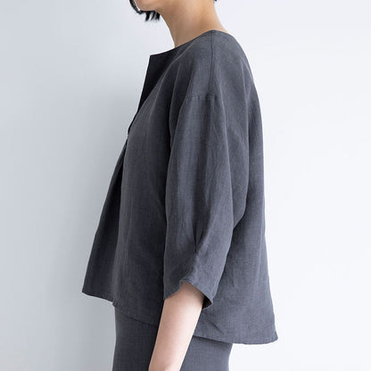 Ladies Paper pattern for Double-tuck pullover - FO:REST Fabric 布恩堂Liberty fabric#tana lawn#japanese fabric#ykk zipper#