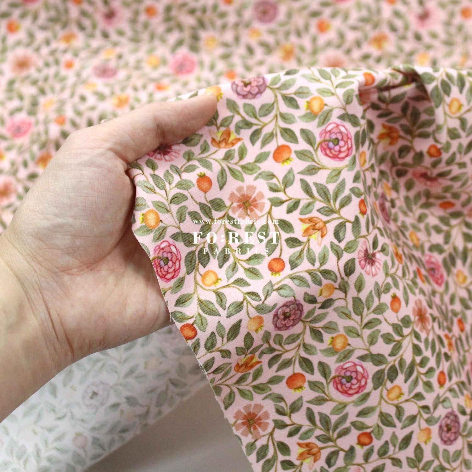 Liberty of London (28w Corduroy Fabric) - Zara Thanrose - FO:REST Fabric 布恩堂Liberty fabrictana lawnjapanese fabricykk zipper