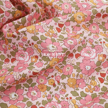 Liberty of London (Augusta Linen Fabric) - Besty Field - FO:REST Fabric 布恩堂Liberty fabrictana lawnjapanese fabricykk zipper