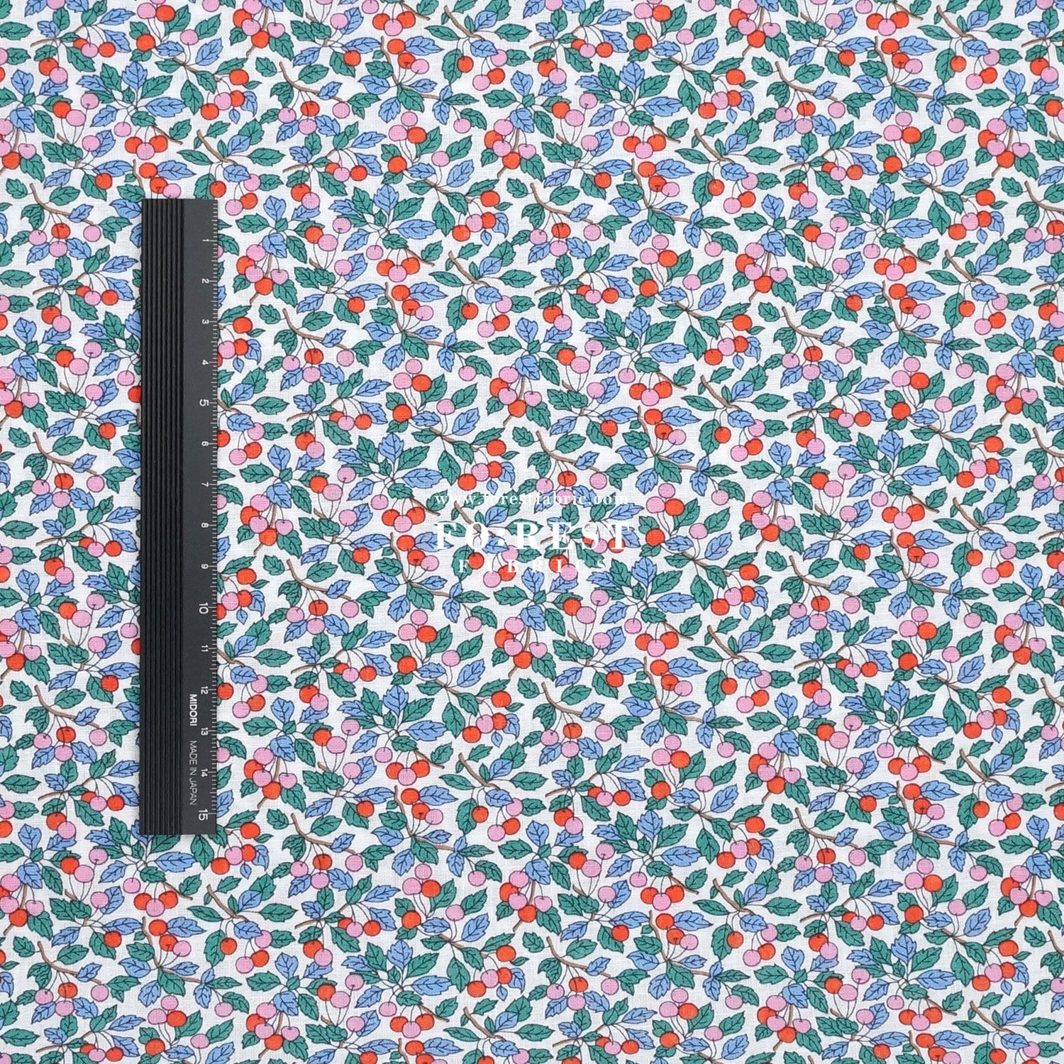 Liberty of London (Augusta Linen Fabric) - Colleen's Orchard - FO:REST Fabric 布恩堂Liberty fabrictana lawnjapanese fabricykk zipper