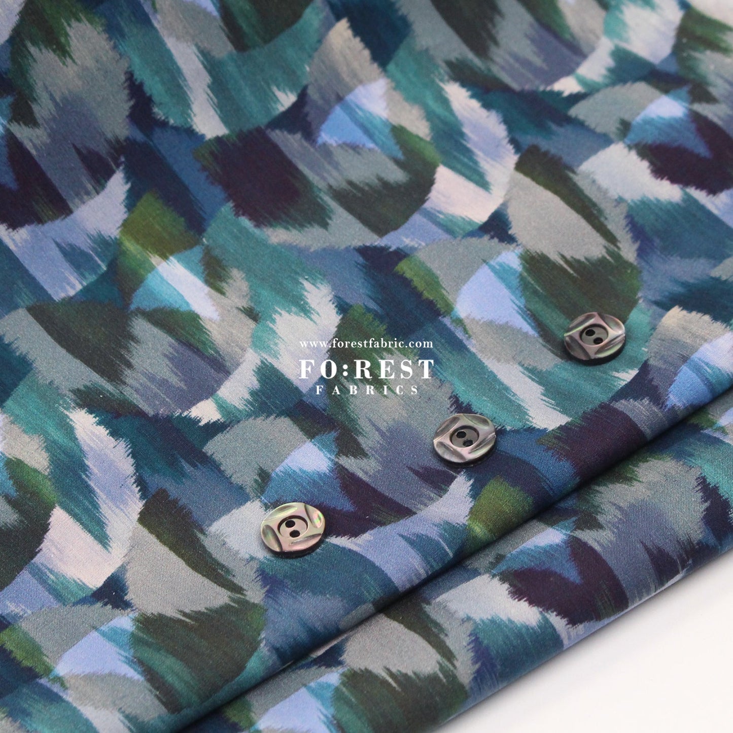 Liberty of London (Cotton Poplin Fabric) - Ikat Night - FO:REST Fabric 布恩堂Liberty fabrictana lawnjapanese fabricykk zipper