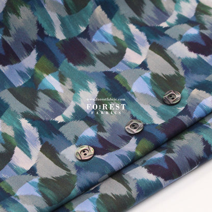Liberty of London (Cotton Poplin Fabric) - Ikat Night - FO:REST Fabric 布恩堂Liberty fabrictana lawnjapanese fabricykk zipper