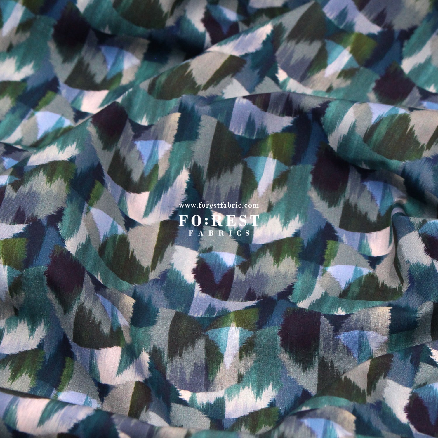 Liberty of London (Cotton Poplin Fabric) - Ikat Night - FO:REST Fabric 布恩堂Liberty fabrictana lawnjapanese fabricykk zipper