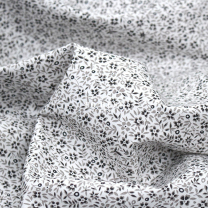 Liberty of London (Cotton Poplin Fabric) - INDI - FO:REST Fabric 布恩堂Liberty fabrictana lawnjapanese fabricykk zipper