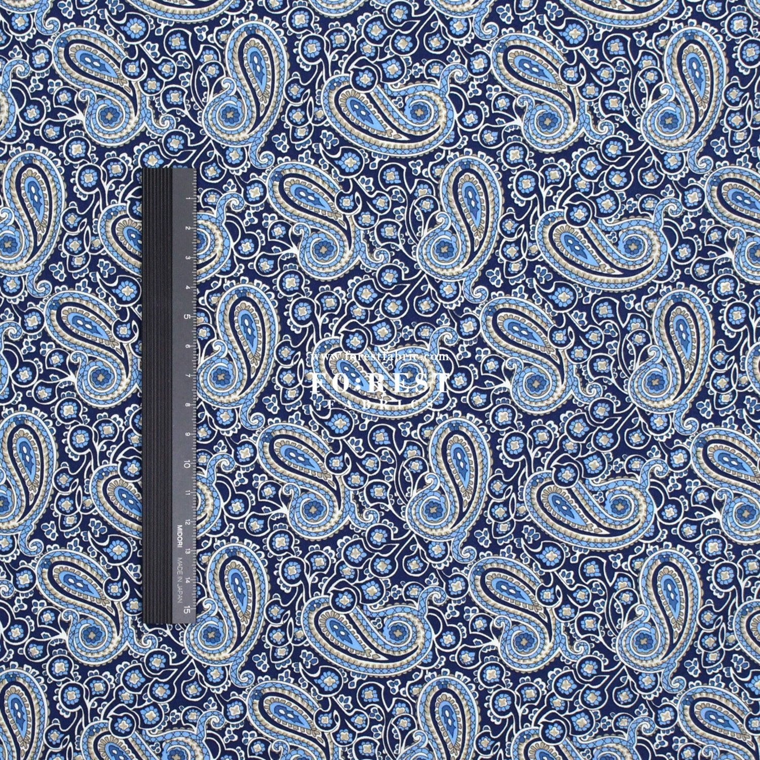 Liberty of London (Cotton Poplin Fabric) - Lee - FO:REST Fabric 布恩堂Liberty fabrictana lawnjapanese fabricykk zipper