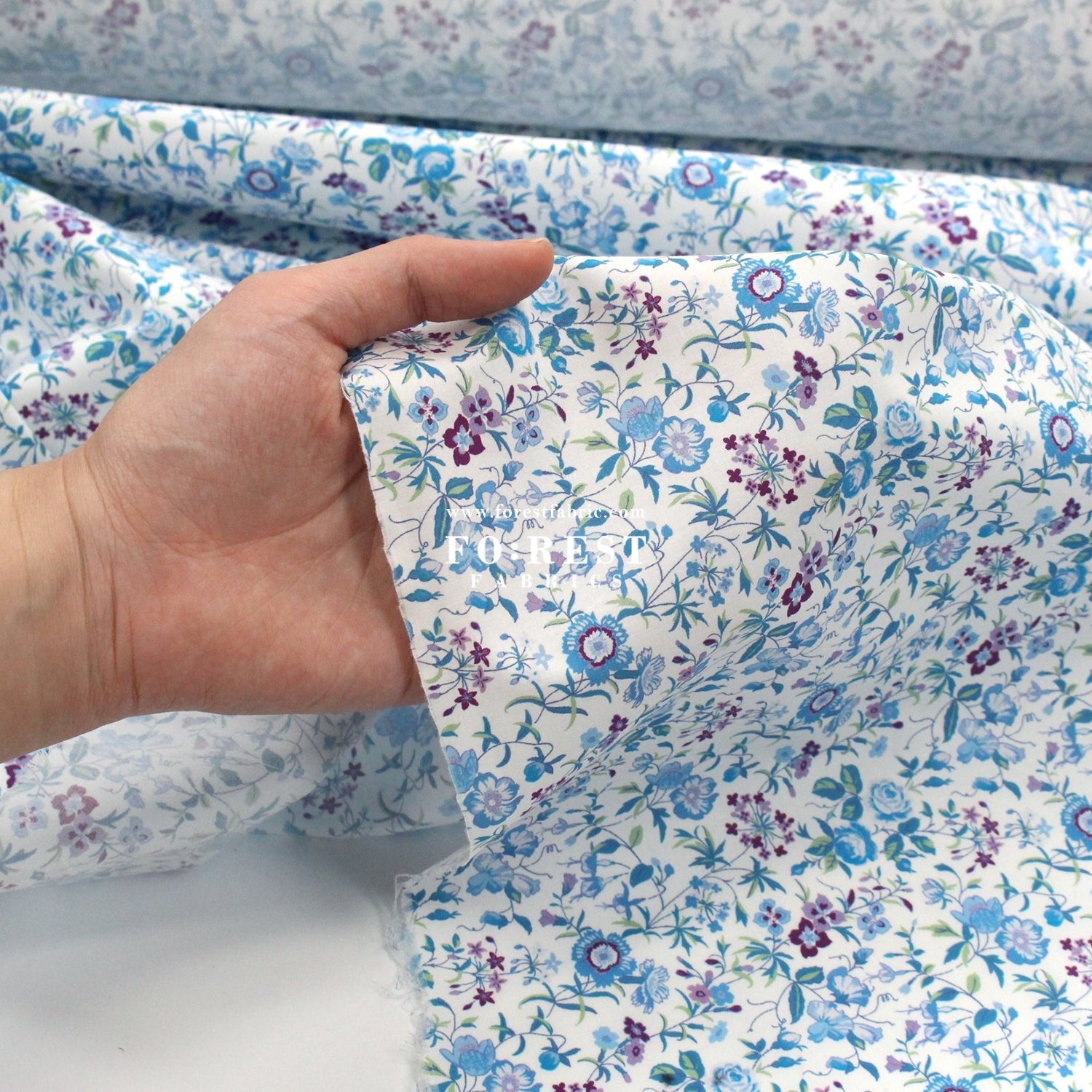 Liberty of London (Cotton Poplin Fabric) - Merrifield Botanical B - FO:REST Fabric 布恩堂Liberty fabrictana lawnjapanese fabricykk zipper