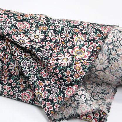 Liberty of London (Cotton Poplin Fabric) - White garden A - FO:REST Fabric 布恩堂Liberty fabrictana lawnjapanese fabricykk zipper