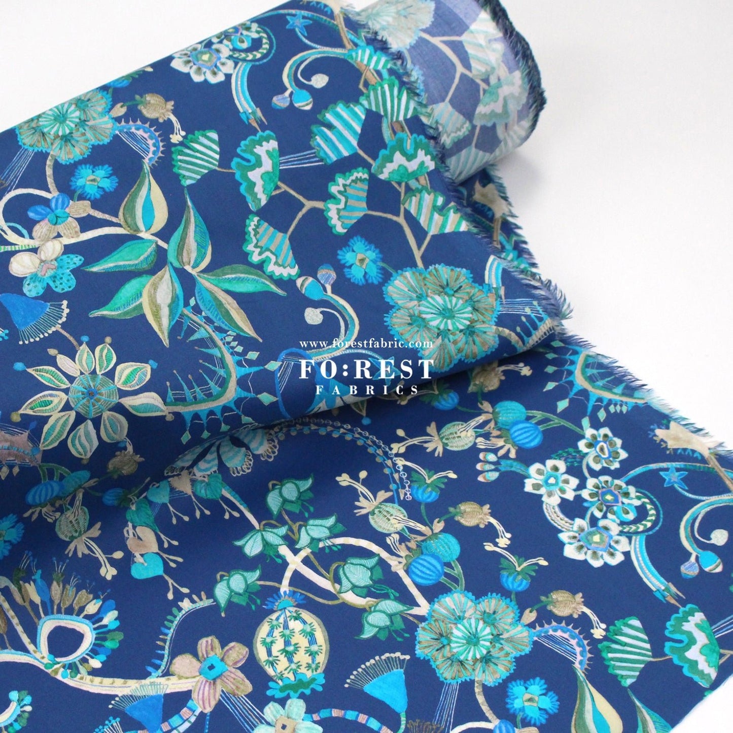 Liberty of London (Cotton Tana Lawn Fabric) - Beautifully Bizarre B - FO:REST Fabric 布恩堂Liberty fabrictana lawnjapanese fabricykk zipper