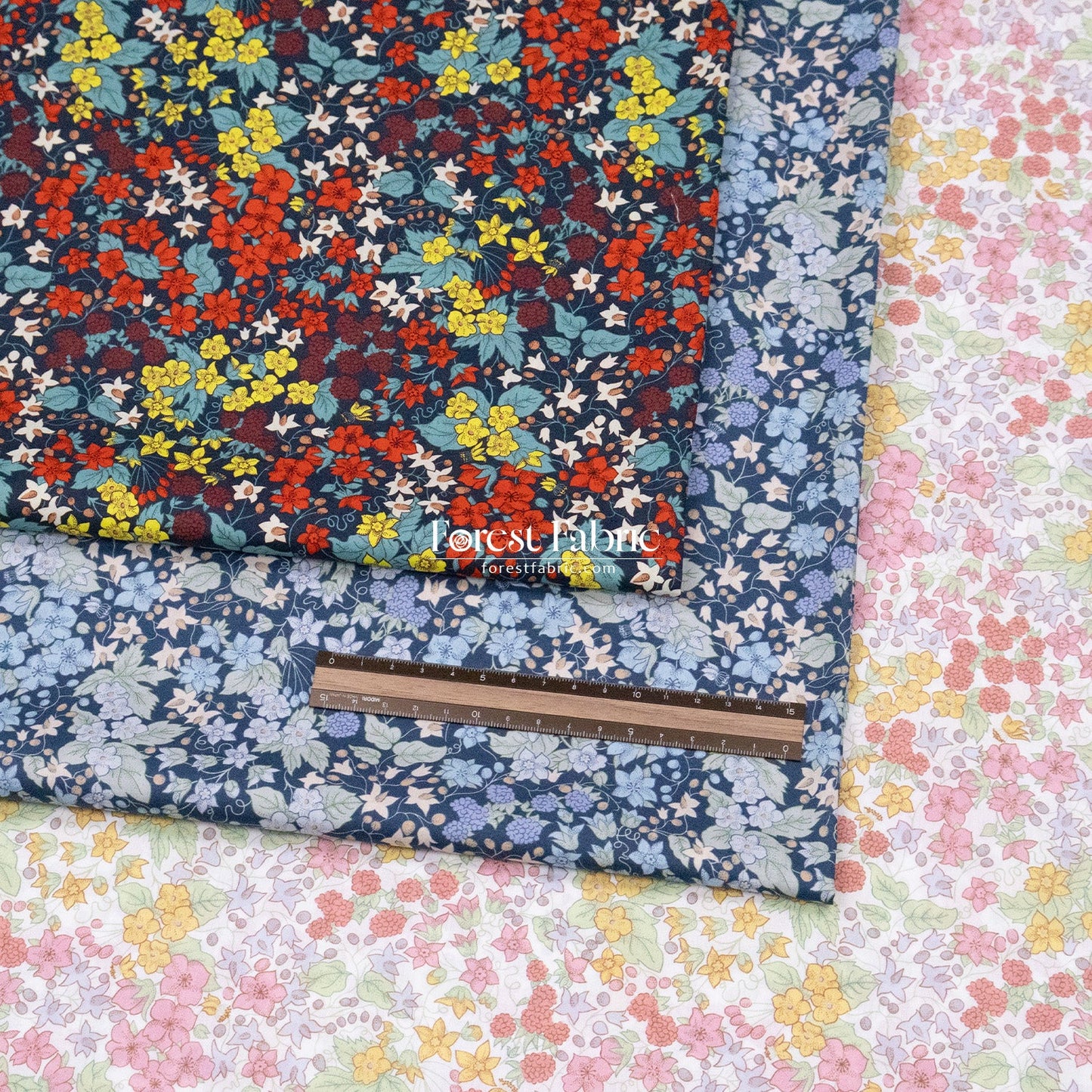Liberty of London (Cotton Tana Lawn Fabric) - Berry Harvest - FO:REST Fabric 布恩堂Liberty fabrictana lawnjapanese fabricykk zipper