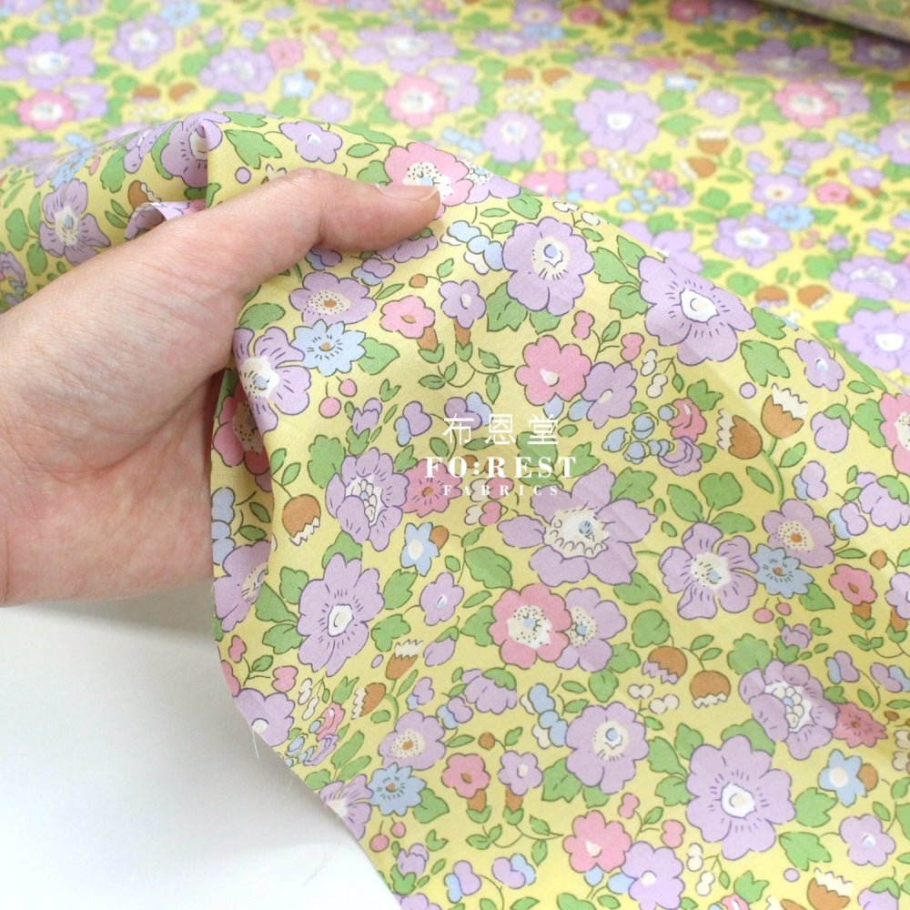 Liberty of London (Cotton Tana Lawn Fabric) - Betsy meadow Yellow - FO:REST Fabric 布恩堂Liberty fabrictana lawnjapanese fabricykk zipper