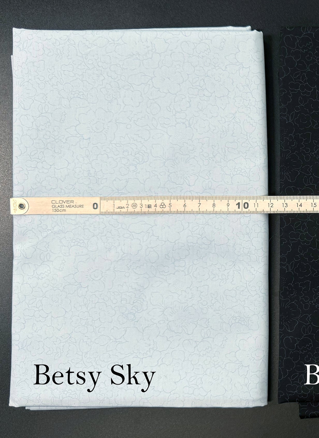 Liberty of London (Cotton Tana Lawn Fabric) - Betsy Sky - FO:REST Fabric 布恩堂Liberty fabrictana lawnjapanese fabricykk zipper