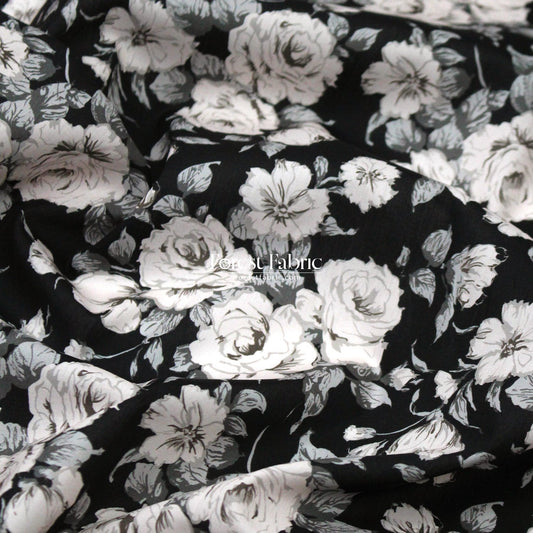 Liberty of London (Cotton Tana Lawn Fabric) - Carline Rose - FO:REST Fabric 布恩堂Liberty fabrictana lawnjapanese fabricykk zipper