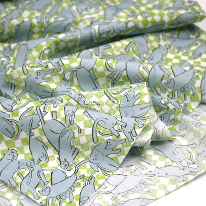 Liberty of London (Cotton Tana Lawn Fabric) - Catnap - FO:REST Fabric 布恩堂Liberty fabrictana lawnjapanese fabricykk zipper