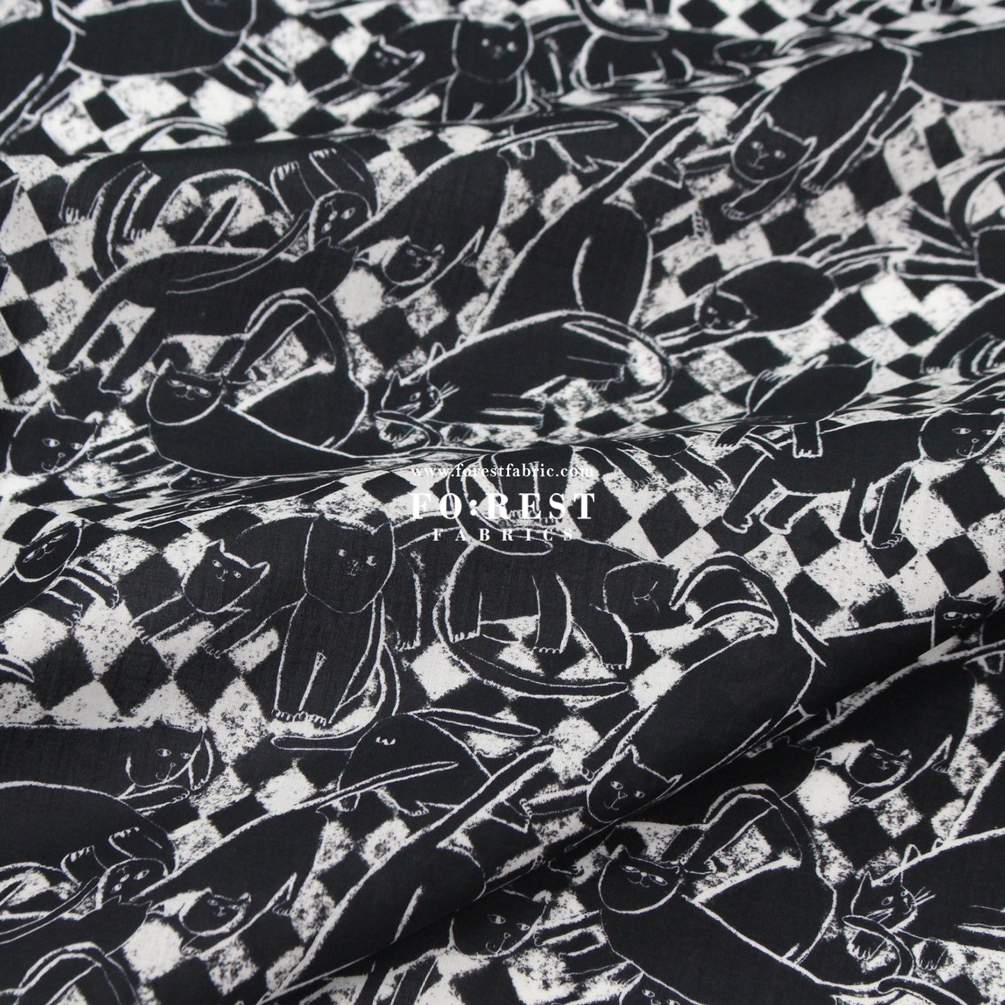 Liberty of London (Cotton Tana Lawn Fabric) - Catnap - FO:REST Fabric 布恩堂Liberty fabrictana lawnjapanese fabricykk zipper