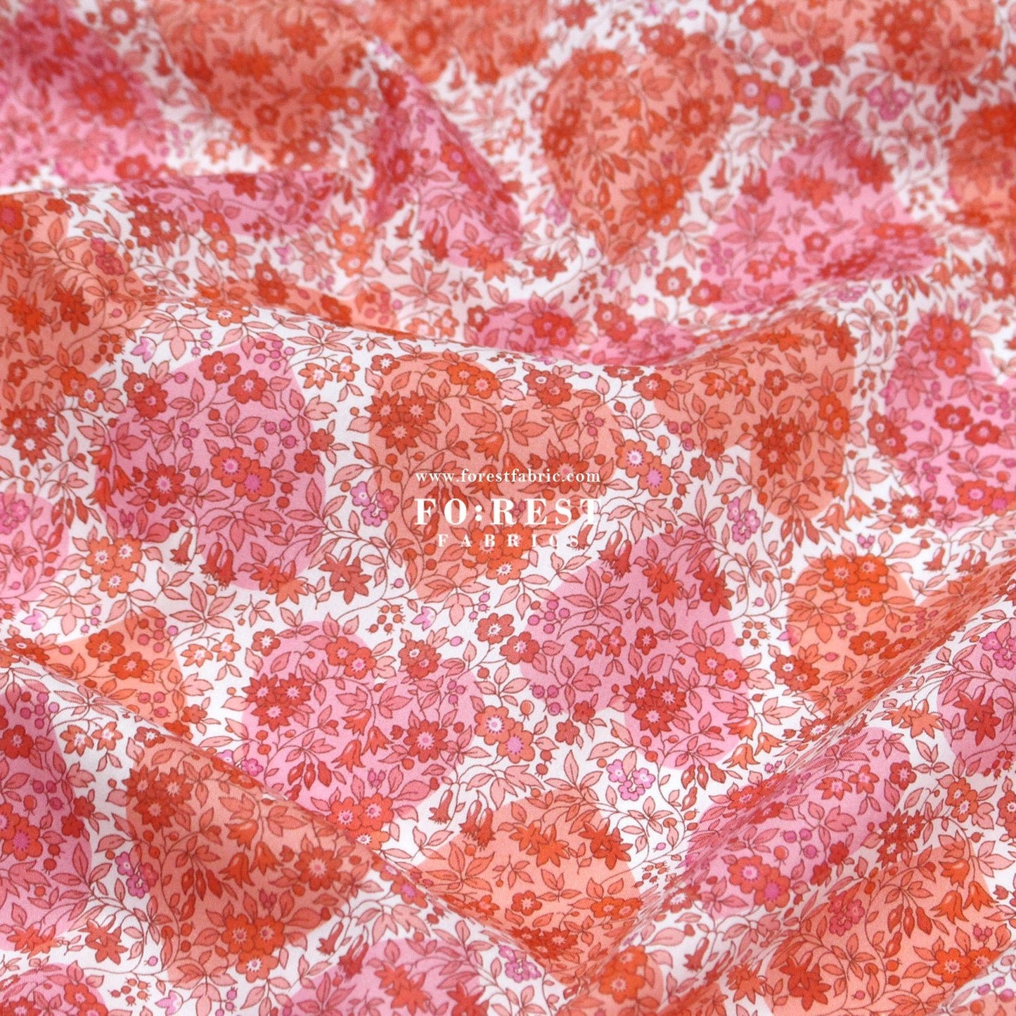 Liberty of London (Cotton Tana Lawn Fabric) - Chamomile Hearts - FO:REST Fabric 布恩堂Liberty fabrictana lawnjapanese fabricykk zipper