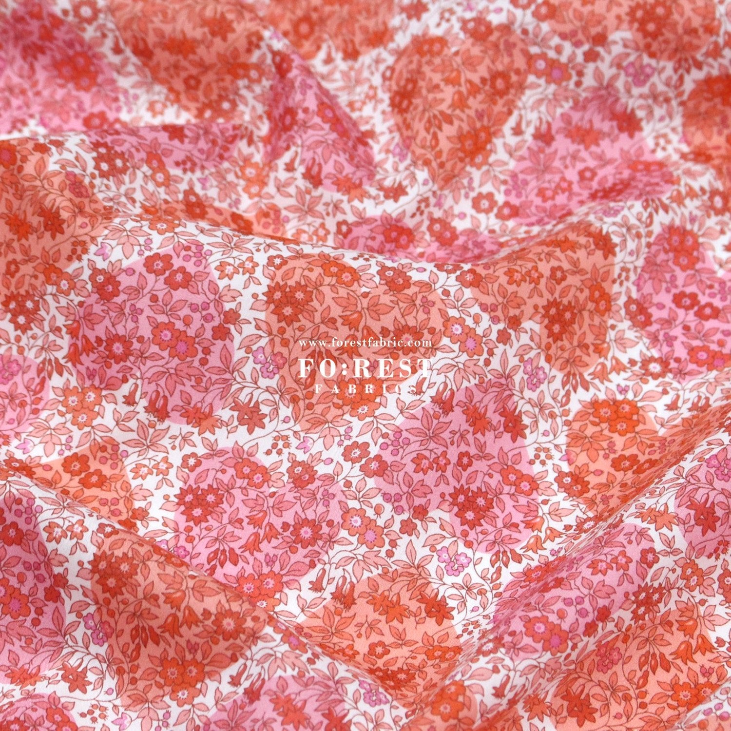 Liberty of London (Cotton Tana Lawn Fabric) - Chamomile Hearts - FO:REST Fabric 布恩堂Liberty fabrictana lawnjapanese fabricykk zipper