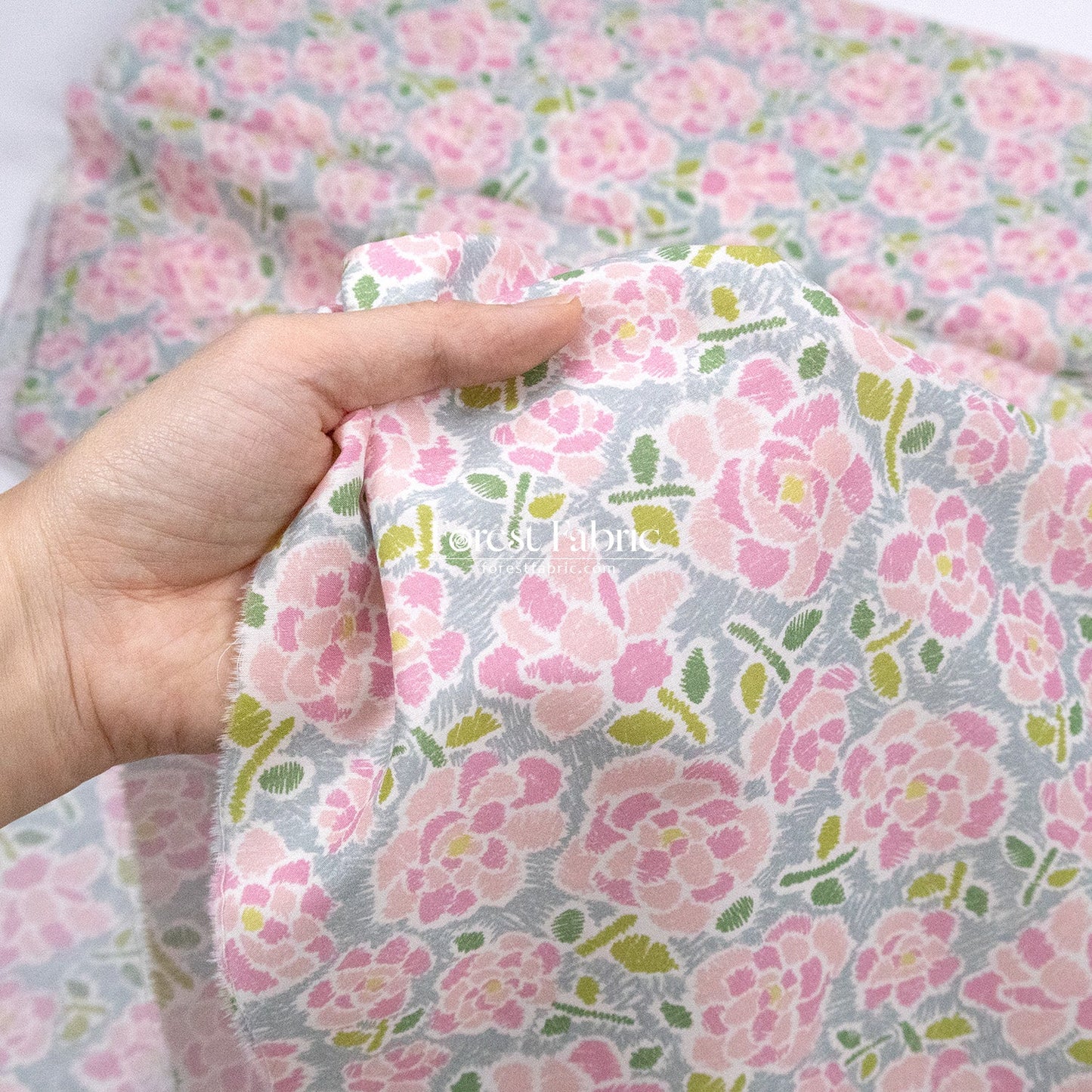 Liberty of London (Cotton Tana Lawn Fabric) - Charleston Posy - FO:REST Fabric 布恩堂Liberty fabrictana lawnjapanese fabricykk zipper