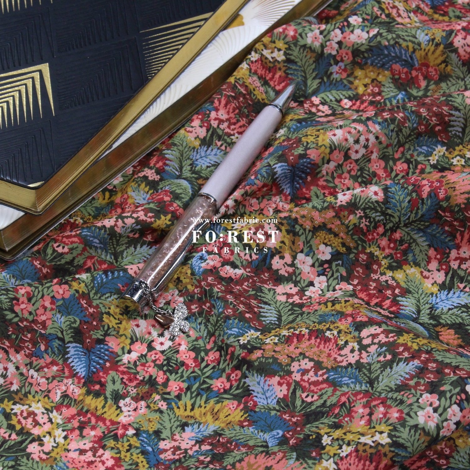 Liberty of London (Cotton Tana Lawn Fabric) - Connie Evelyn - FO:REST Fabric 布恩堂Liberty fabrictana lawnjapanese fabricykk zipper