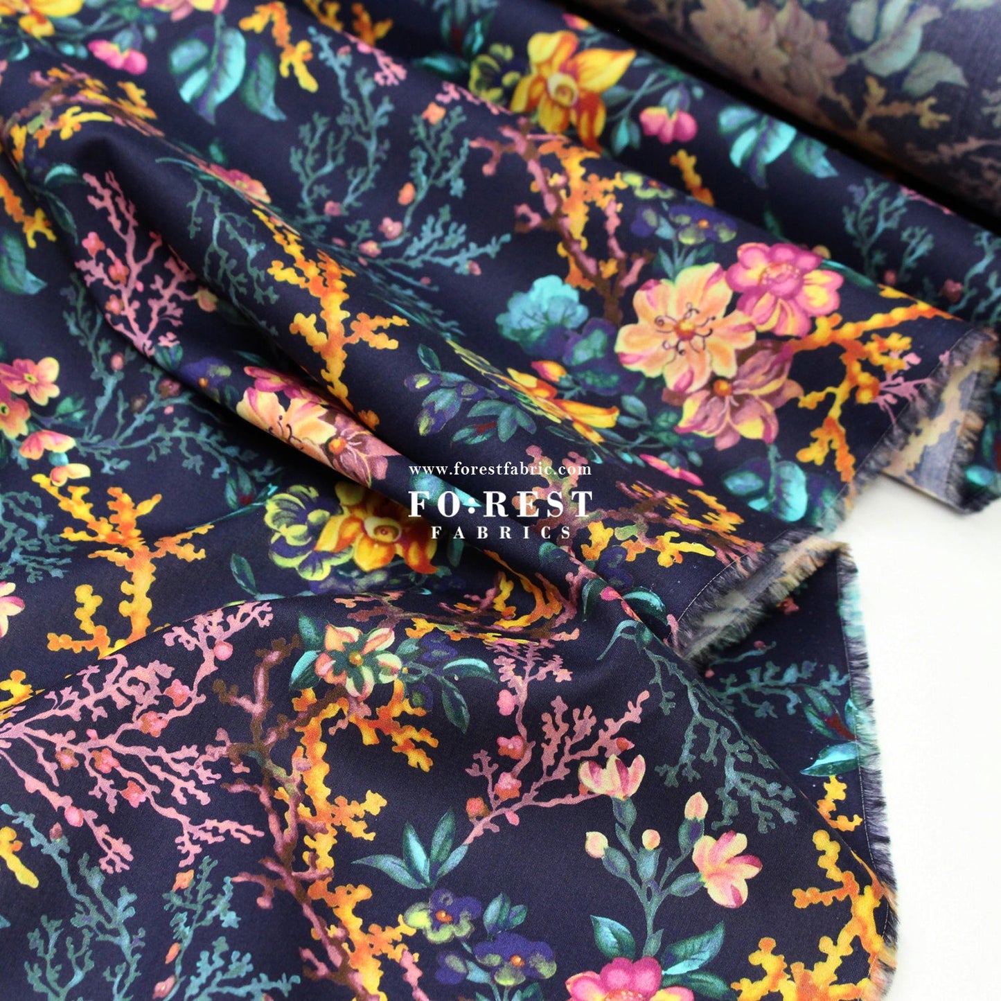 Liberty of London (Cotton Tana Lawn Fabric) - Coral Meadow - FO:REST Fabric 布恩堂Liberty fabrictana lawnjapanese fabricykk zipper