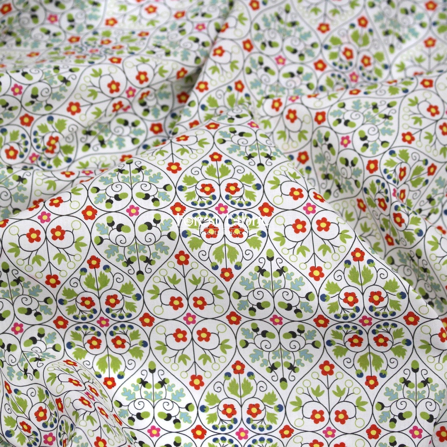 Liberty of London (Cotton Tana Lawn Fabric) - Delfie A - FO:REST Fabric 布恩堂Liberty fabrictana lawnjapanese fabricykk zipper