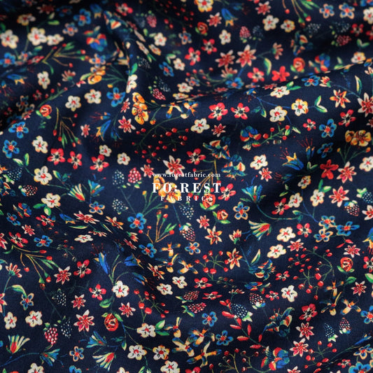 Liberty of London (Cotton Tana Lawn Fabric) - Donna leigh - FO:REST Fabric 布恩堂Liberty fabrictana lawnjapanese fabricykk zipper