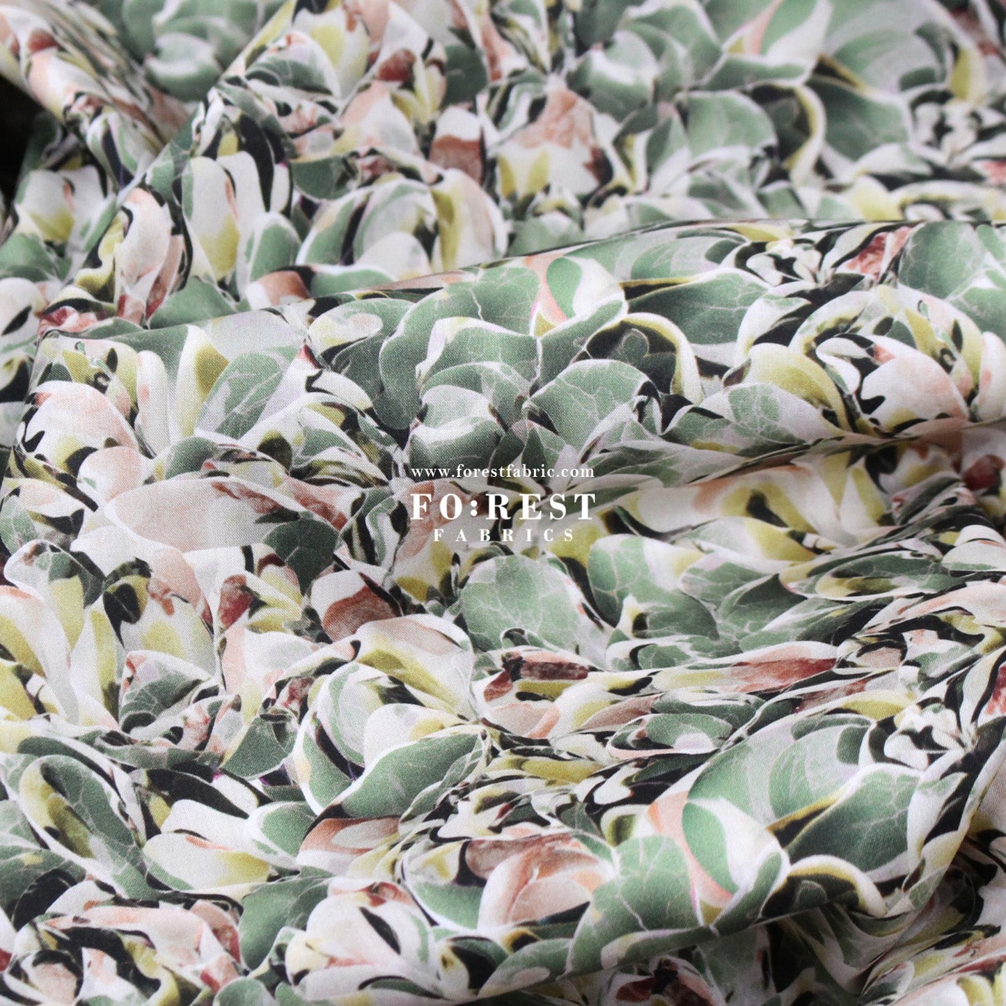 Liberty of London (Cotton Tana Lawn Fabric) - Efflorescence - FO:REST Fabric 布恩堂Liberty fabrictana lawnjapanese fabricykk zipper