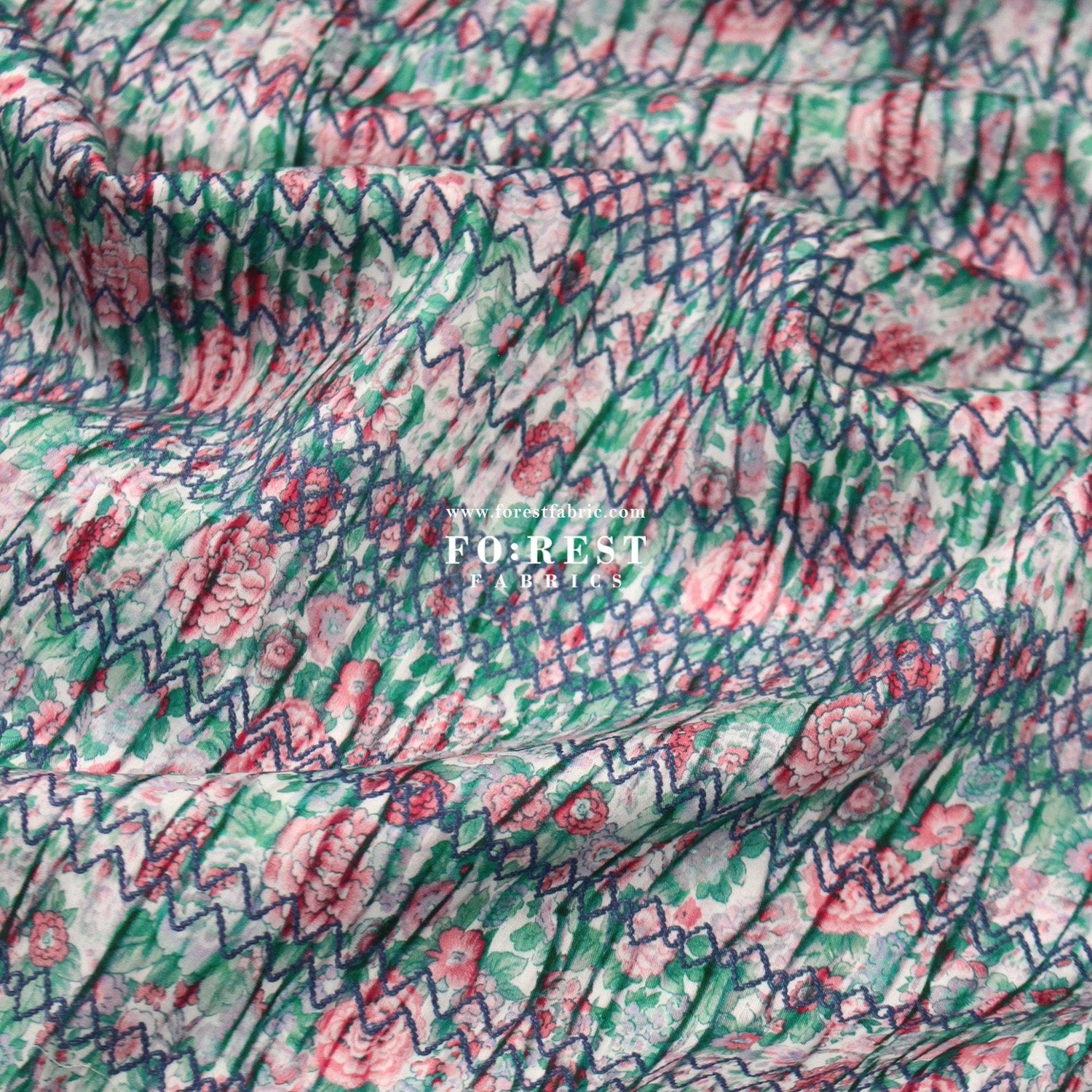 Liberty of London (Cotton Tana Lawn Fabric) - Elysian Smock - FO:REST Fabric 布恩堂Liberty fabrictana lawnjapanese fabricykk zipper