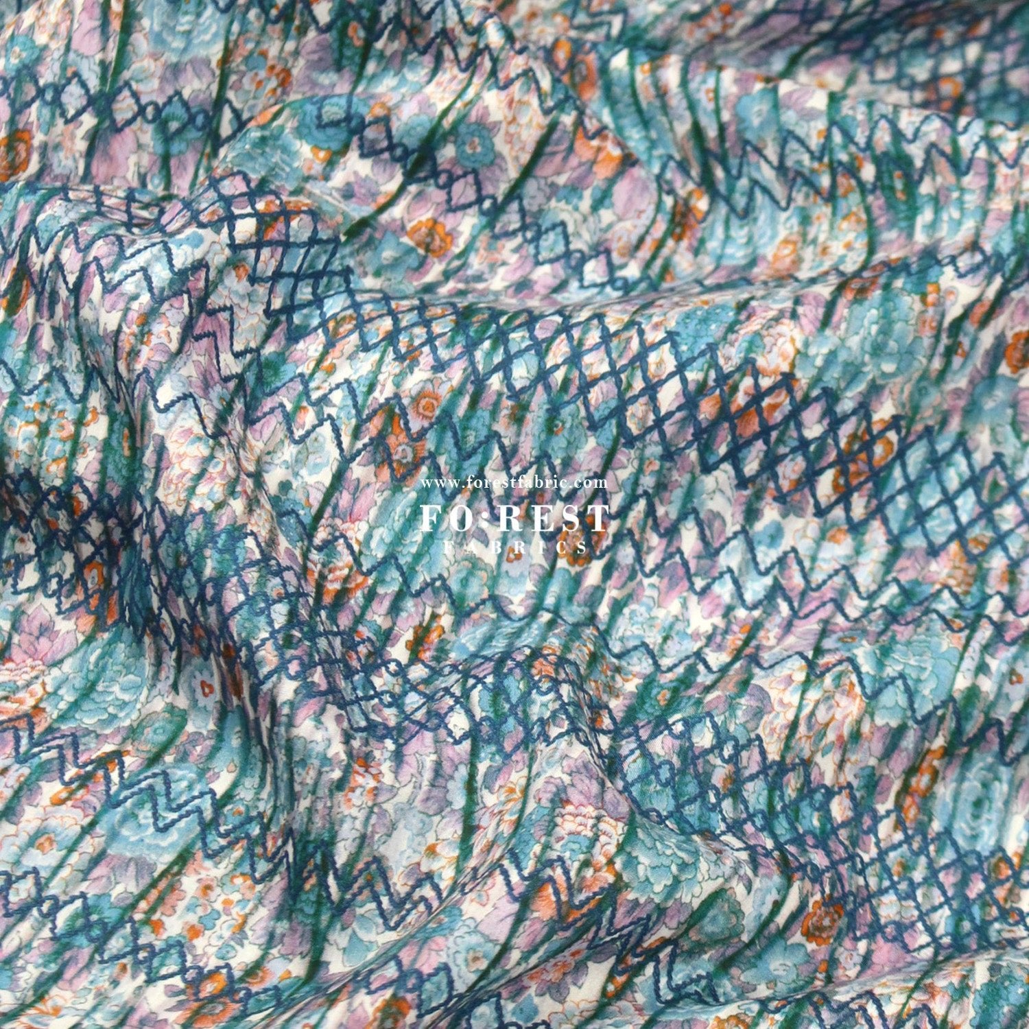 Liberty of London (Cotton Tana Lawn Fabric) - Elysian Smock - FO:REST Fabric 布恩堂Liberty fabrictana lawnjapanese fabricykk zipper