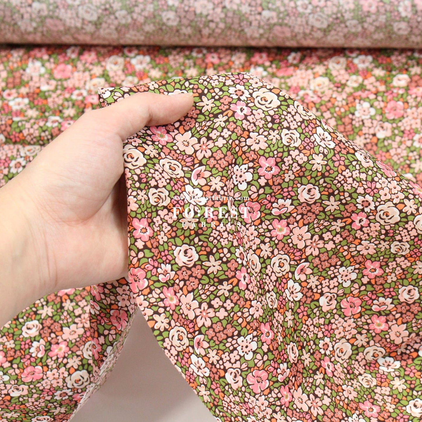 Liberty of London (Cotton Tana Lawn Fabric) - Emma Louise GreenPink - FO:REST Fabric 布恩堂Liberty fabrictana lawnjapanese fabricykk zipper