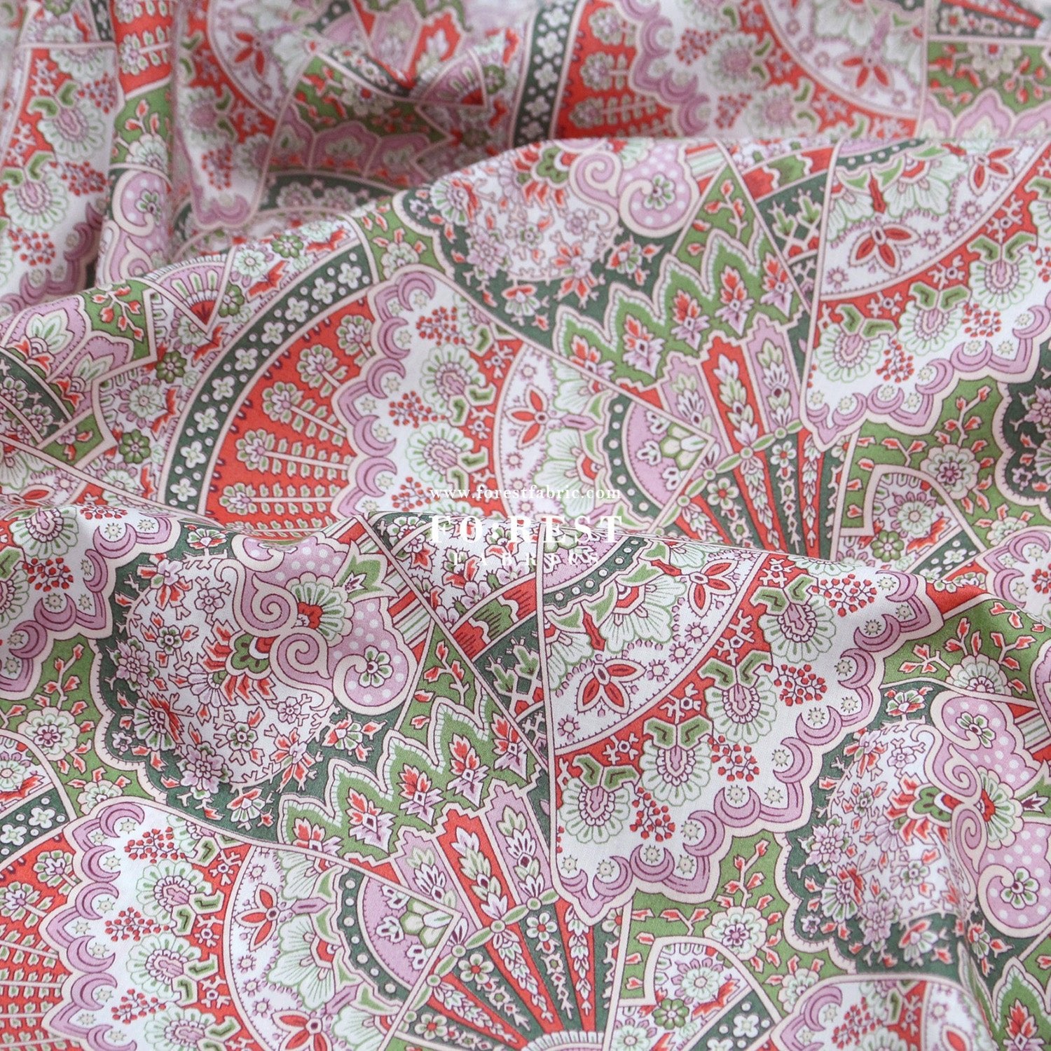 Liberty of London (Cotton Tana Lawn Fabric) - Emporium - FO:REST Fabric 布恩堂Liberty fabrictana lawnjapanese fabricykk zipper