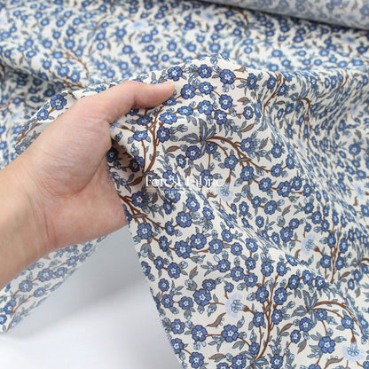 Liberty of London (Cotton Tana Lawn Fabric) - Empress - FO:REST Fabric 布恩堂Liberty fabrictana lawnjapanese fabricykk zipper