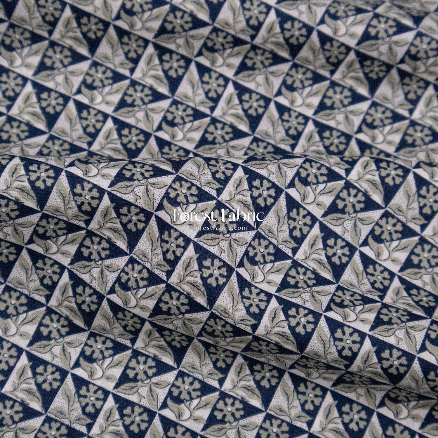 Liberty of London (Cotton Tana Lawn Fabric) - Equinox - FO:REST Fabric 布恩堂Liberty fabrictana lawnjapanese fabricykk zipper