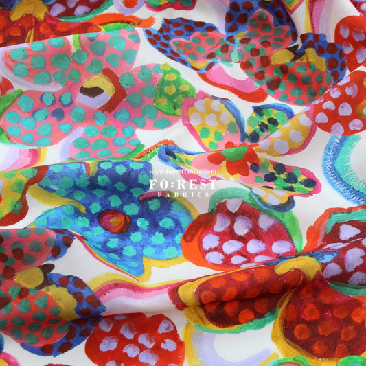 Liberty of London (Cotton Tana Lawn Fabric) - Fauvism Floral - FO:REST Fabric 布恩堂Liberty fabrictana lawnjapanese fabricykk zipper