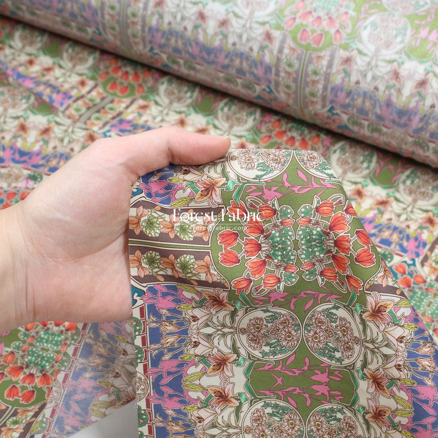 Liberty of London (Cotton Tana Lawn Fabric) - Flower Fete - FO:REST Fabric 布恩堂Liberty fabrictana lawnjapanese fabricykk zipper
