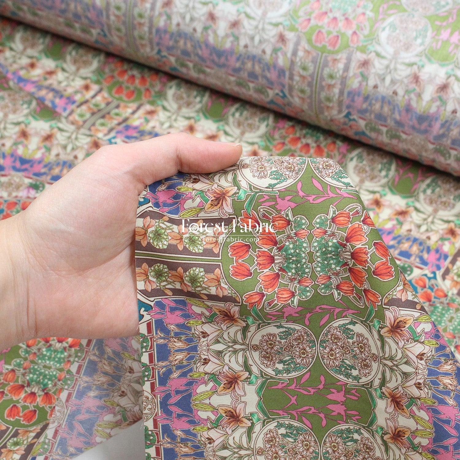 Liberty of London (Cotton Tana Lawn Fabric) - Flower Fete - FO:REST Fabric 布恩堂Liberty fabrictana lawnjapanese fabricykk zipper