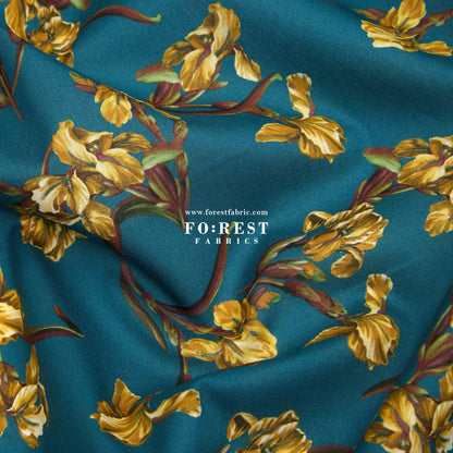 Liberty of London (Cotton Tana Lawn Fabric) - French iris - FO:REST Fabric 布恩堂Liberty fabrictana lawnjapanese fabricykk zipper