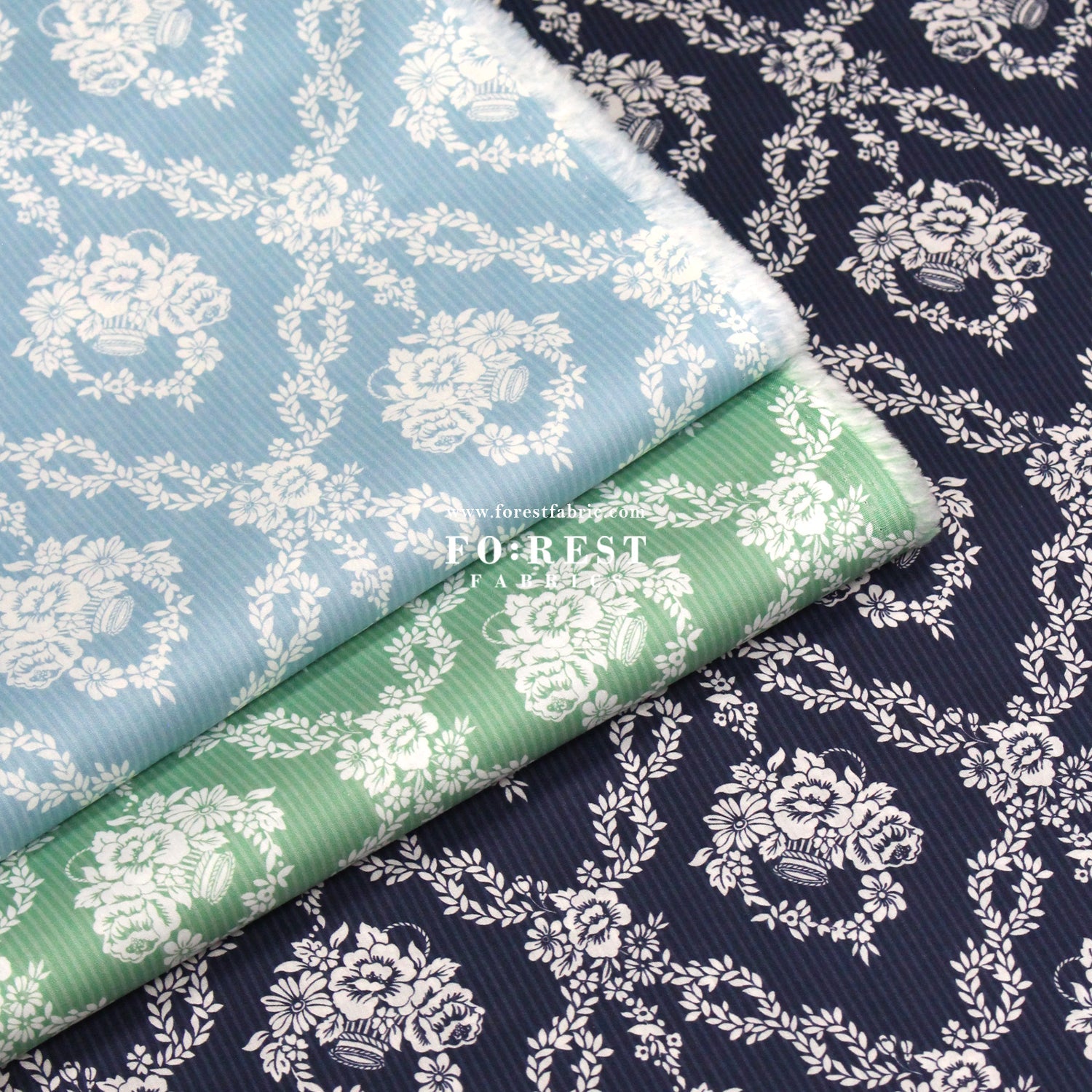 Liberty of London (Cotton Tana Lawn Fabric) - Garland Hampers B - FO:REST Fabric 布恩堂Liberty fabrictana lawnjapanese fabricykk zipper