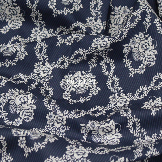 Liberty of London (Cotton Tana Lawn Fabric) - Garland Hampers C - FO:REST Fabric 布恩堂Liberty fabrictana lawnjapanese fabricykk zipper