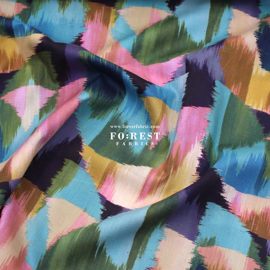 Liberty of London (Cotton Tana Lawn Fabric) - Ikat Tulip A - FO:REST Fabric 布恩堂Liberty fabrictana lawnjapanese fabricykk zipper