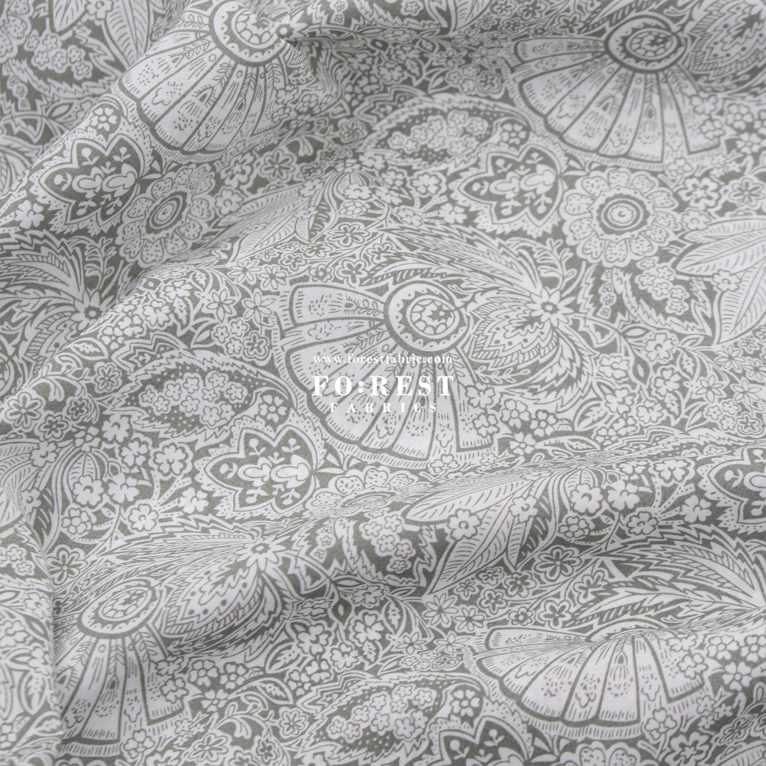 Liberty of London (Cotton Tana Lawn Fabric) - Jungle of Dreams B - FO:REST Fabric 布恩堂Liberty fabrictana lawnjapanese fabricykk zipper