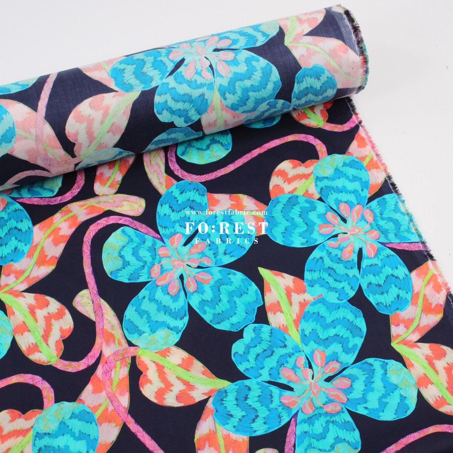 Liberty of London (Cotton Tana Lawn Fabric) - Leading Lady - FO:REST Fabric 布恩堂Liberty fabrictana lawnjapanese fabricykk zipper