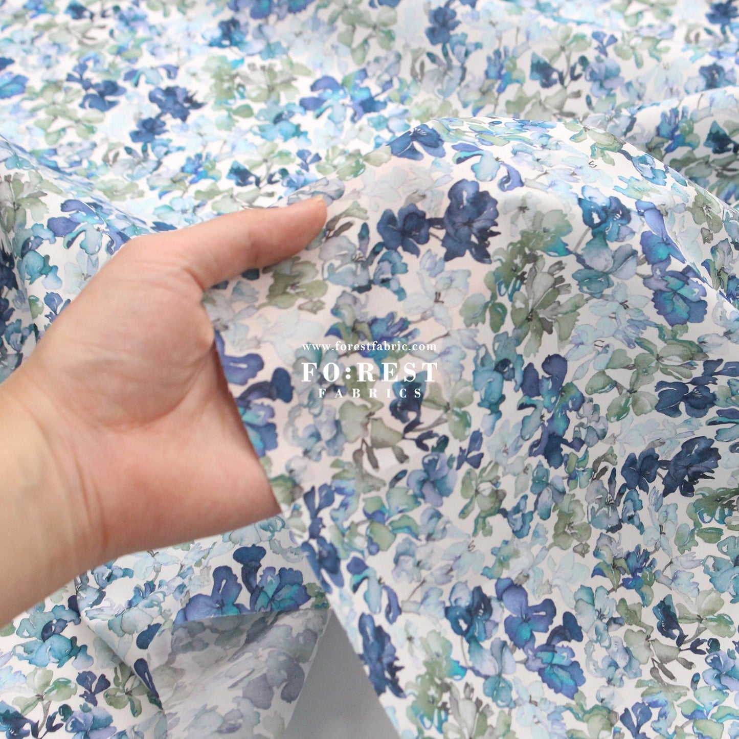 Liberty of London (Cotton Tana Lawn Fabric) - Lily Jane - FO:REST Fabric 布恩堂Liberty fabrictana lawnjapanese fabricykk zipper