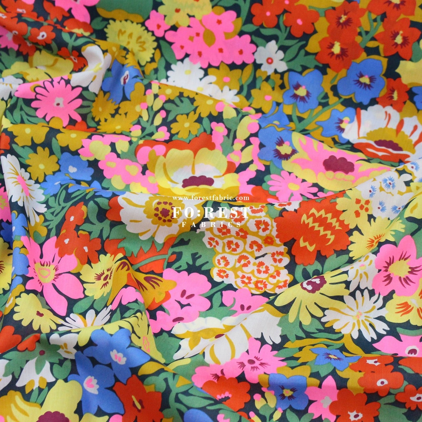 Liberty of London (Cotton Tana Lawn Fabric) - Lord Thorpe - FO:REST Fabric 布恩堂Liberty fabrictana lawnjapanese fabricykk zipper