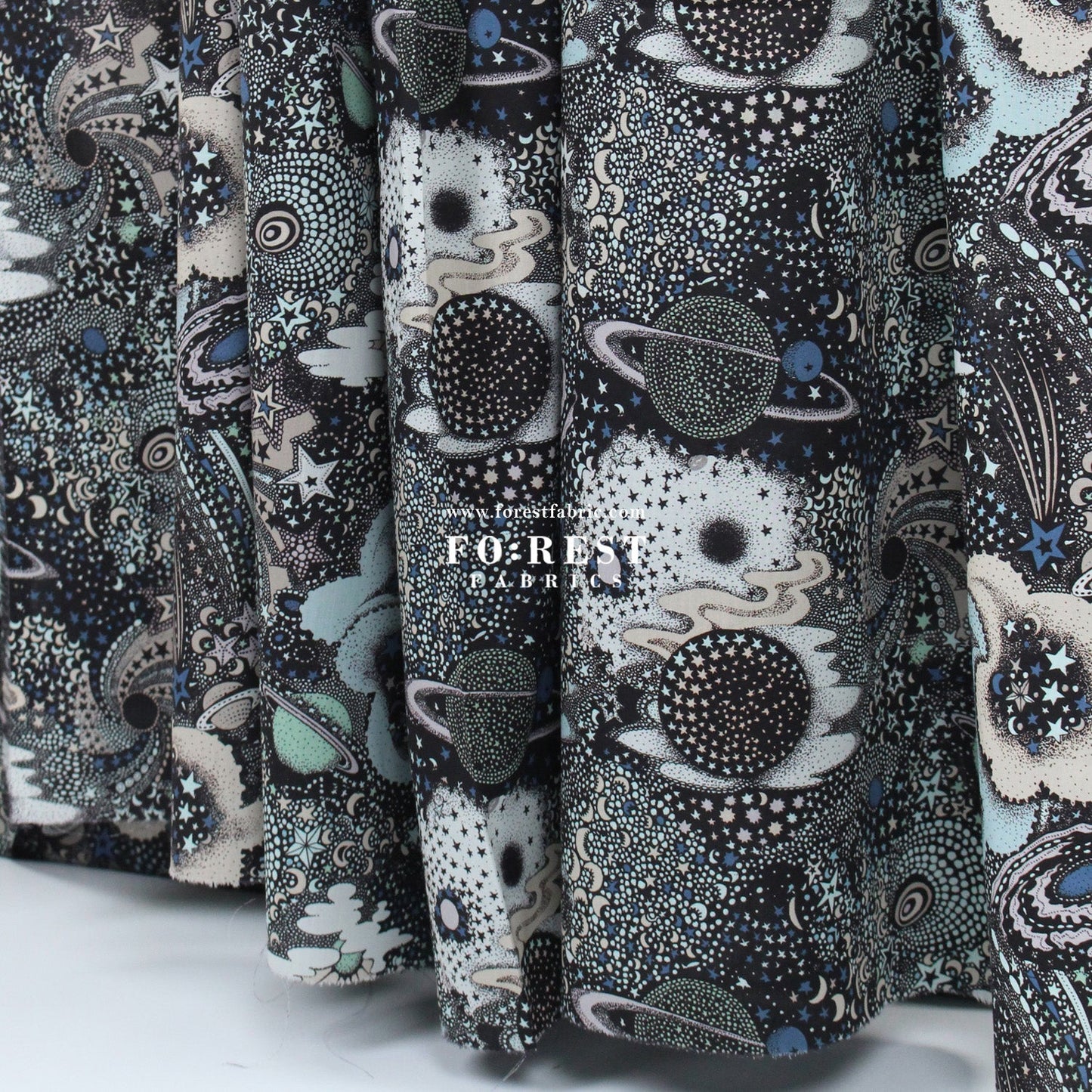 Liberty of London (Cotton Tana Lawn Fabric) - Milky way - FO:REST Fabric 布恩堂Liberty fabrictana lawnjapanese fabricykk zipper
