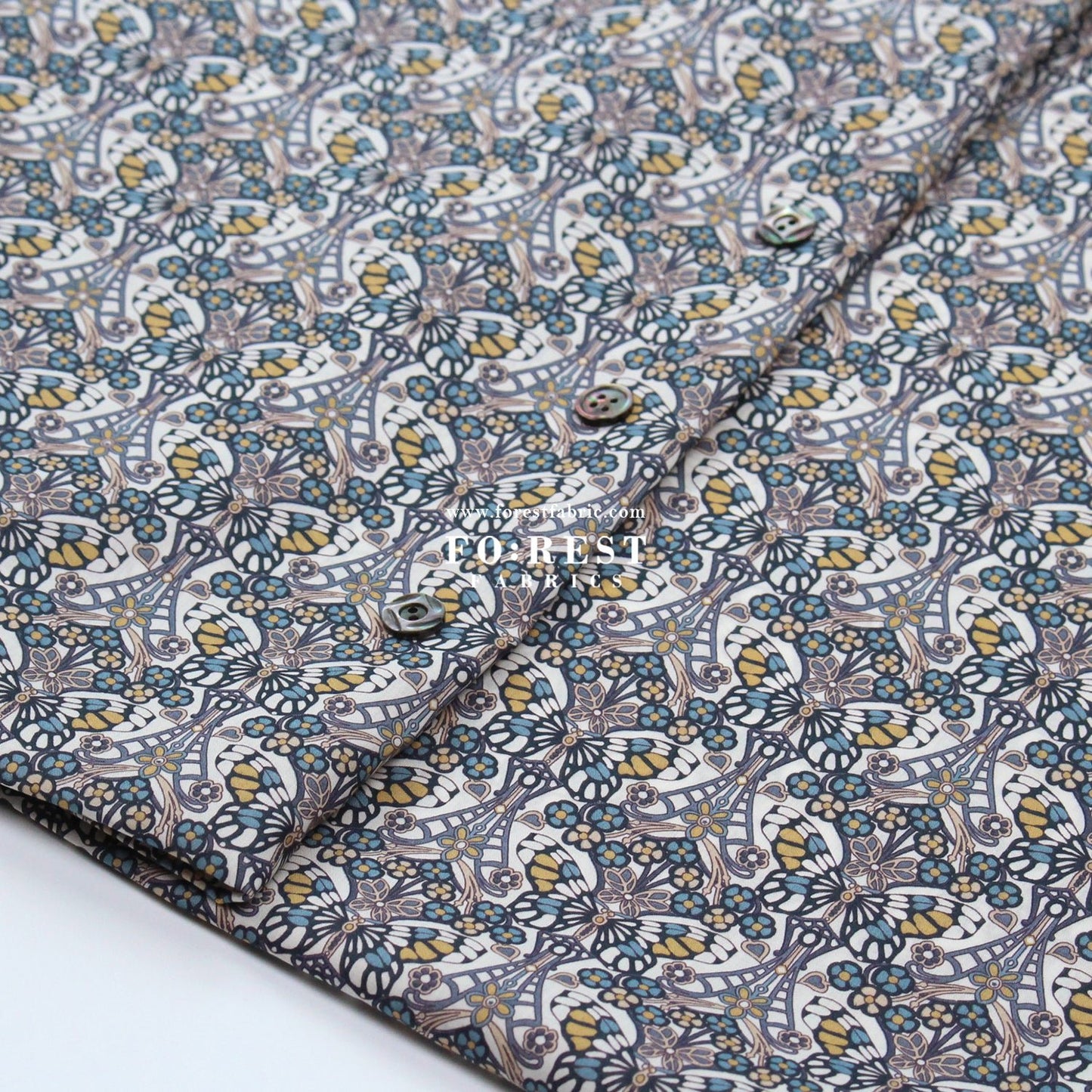 Liberty of London (Cotton Tana Lawn Fabric) - Morris Butterfly - FO:REST Fabric 布恩堂Liberty fabrictana lawnjapanese fabricykk zipper